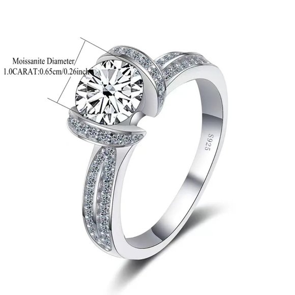 Gorgeous Designer Bullhead 1.00ctw GRA Certified Moissanite Engagement Ring - Picture 5 of 5
